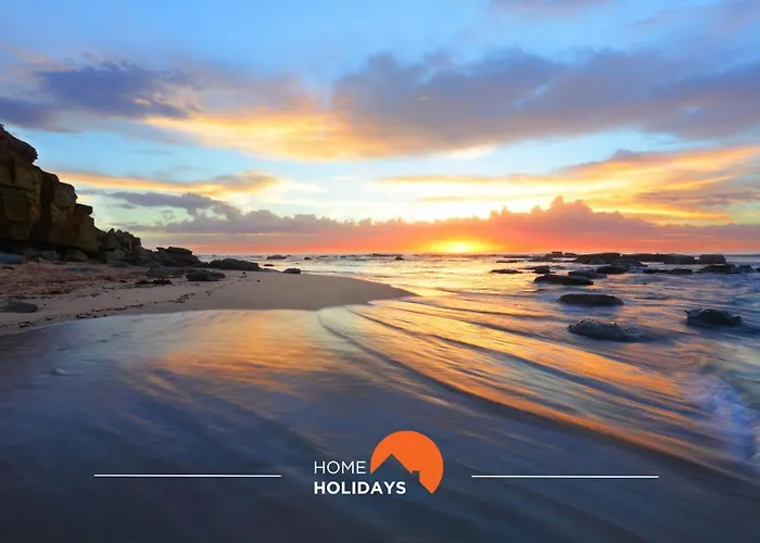 #171 Casa Do Pateo Ii Vista Mar By Holidays Holiday home