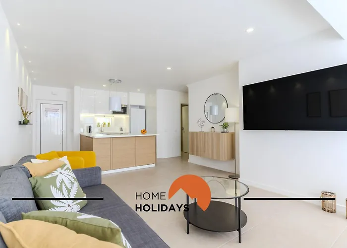 #171 Casa Do Pateo Ii Vista Mar By Holidays Holiday home